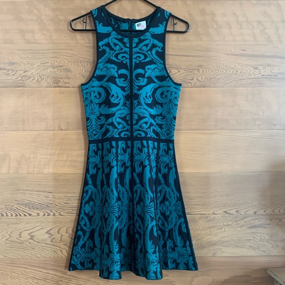 PARKER Kiley Teal and Black fit and flare A line dress size medium - Picture 8 of 9